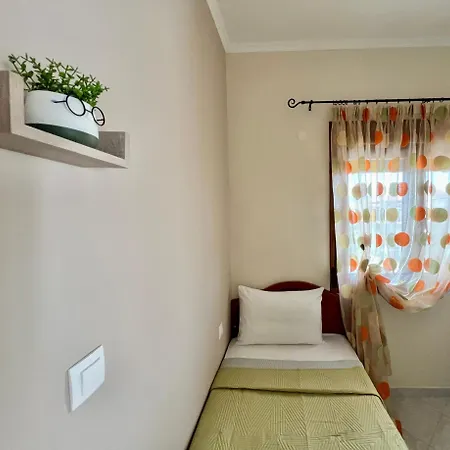 Luxury Sikiá
